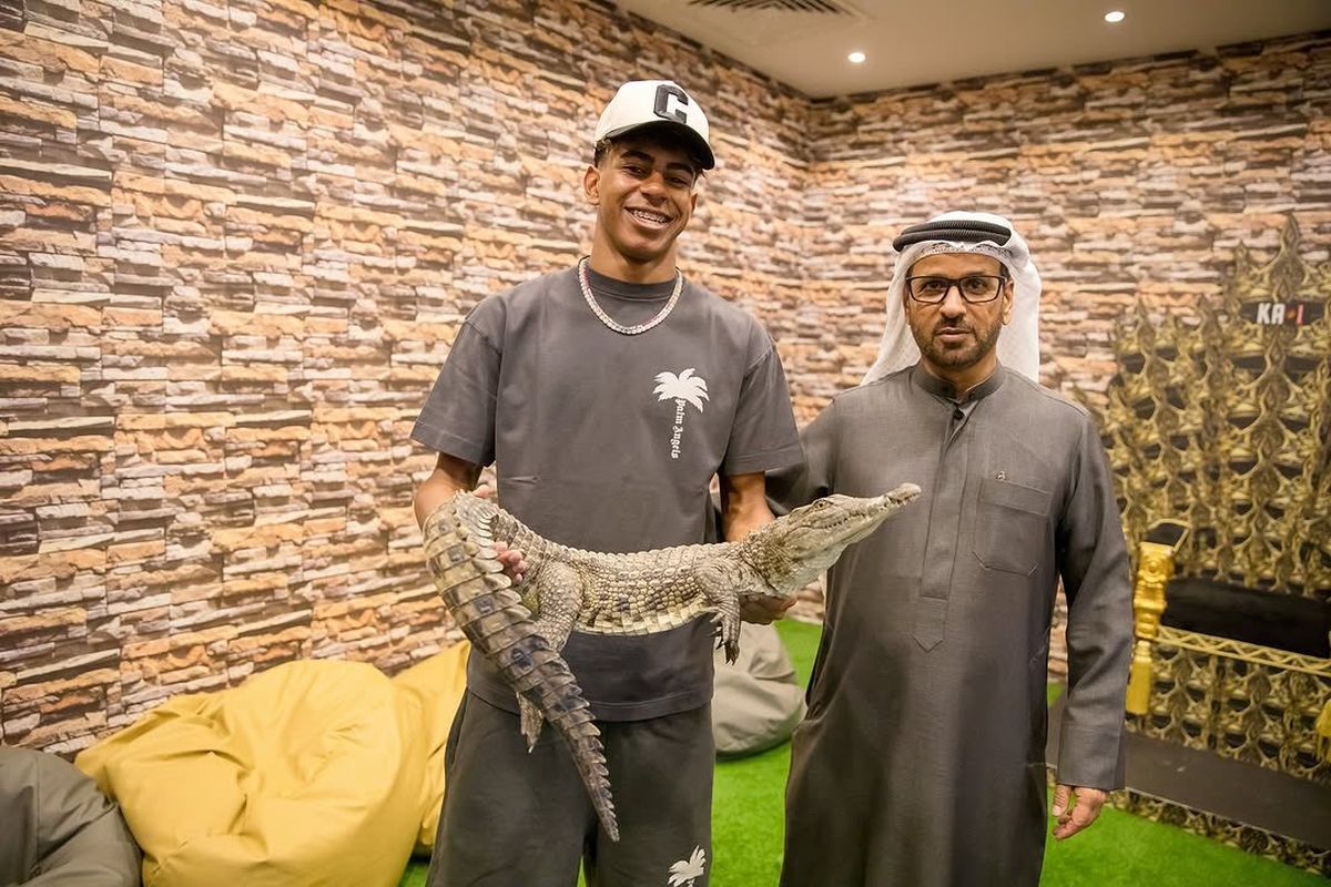 Lamine Yamal, destinație total neașteptată de Crăciun » S-a jucat cu crocodilii și a hrănit puii de tigru