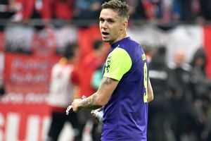 Transfer picat?! Dau de pământ cu Louis Munteanu, la o zi după imaginile virale: „Imaginați-vă dacă îl luam și ne făcea faza cu tricoul”