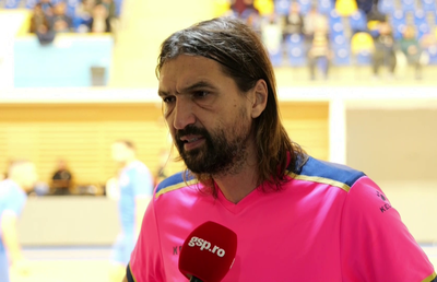 Dan Alexa a numit favorita la titlu, apoi a încercat un exercițiu de imaginație: „Dacă Louis Munteanu era la Rapid și poza în tricoul Stelei...”