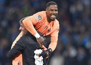 Contract-„bombă” și alte bonusuri » Cum îl ademenește AC Milan pe căpitanul Mike Maignan să nu plece
