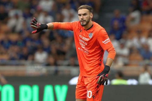 Răzvan Sava a ajuns rezerva rezervei la Udinese // FOTO: Getty Images