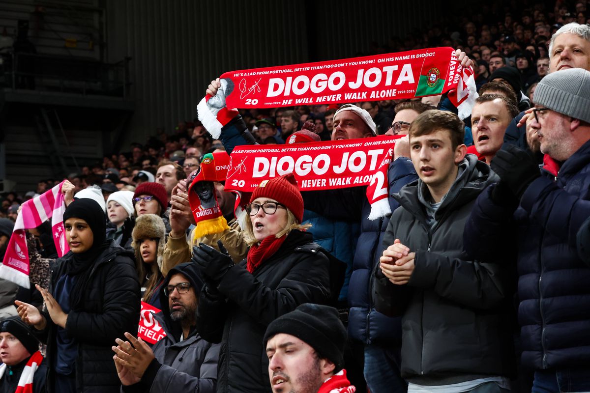 Moment de mare emoție pe Anfield: copiii lui Diogo Jota au intrat pe teren