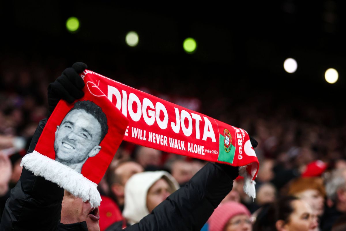 Liverpool, victorie la limită de „Boxing Day” cu „lanterna roșie” Wolverhampton. Premieră Wirtz, într-un meci încărcat de emoție