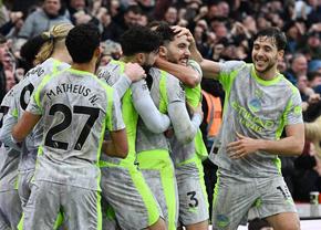 Victorie importantă pentru Manchester City în deplasarea de la Nottingham Forest » „Cetățenii” pot rămâne lideri dacă Arsenal se încurcă