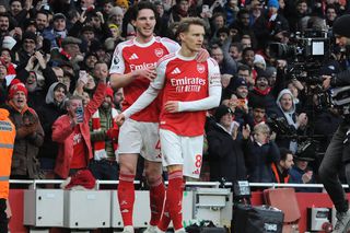 Arsenal redevine lider în Premier League după o victorie chinuită de „Boxing Day”