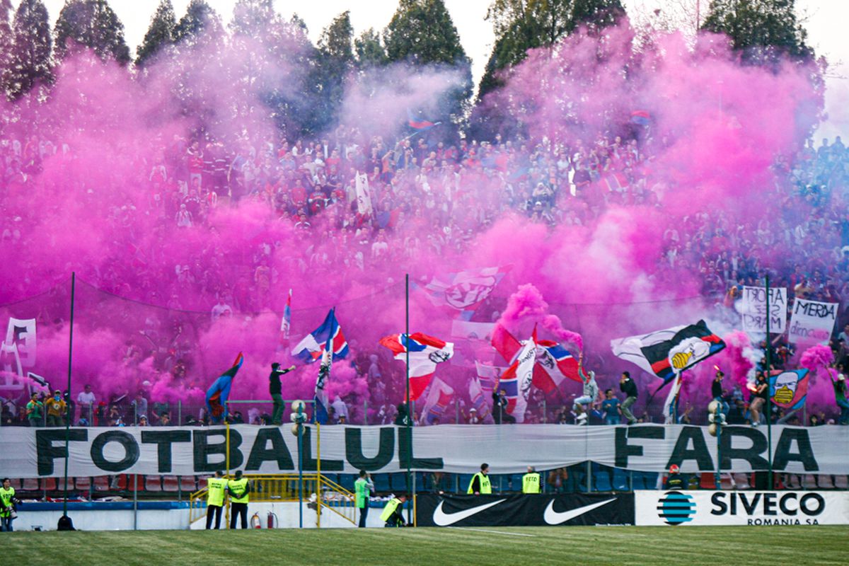 BILETE DINAMO - FCSB. Fanii FCSB își pot lua de marți bilete pentru Derby de România! Cât costă