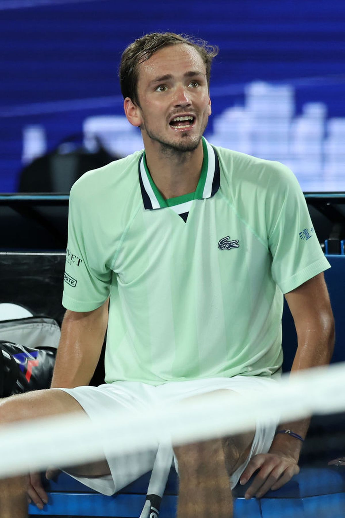 Medvedev - Nadal, finală cu mize istorice la Australian Open » Criza rusului în semifinala cu Tsitsipas: „Ești prost? Uită-te la mine, cu tine vorbesc!”