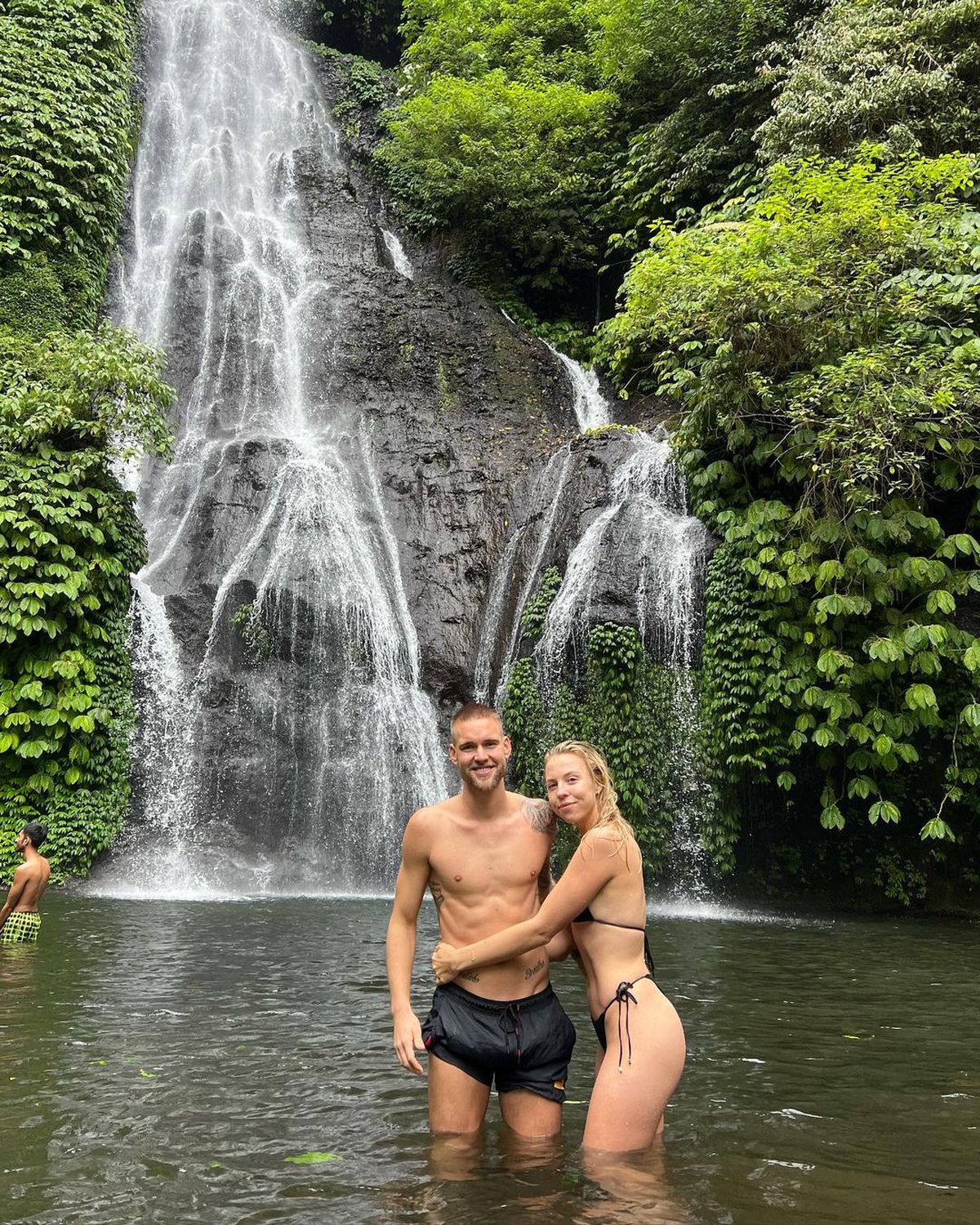 Brent Lepistu, iubitul lui Anett Kontaveit, a debutat în Liga 1: imagini spectaculoase din vacanțele celor doi