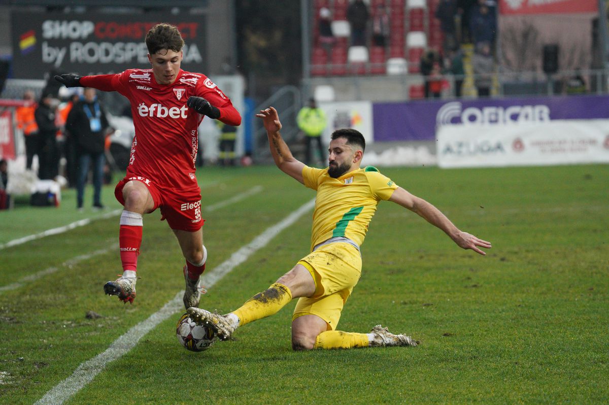 Așa, da! Gazonul de pe Arena Națională arată impecabil, cu câteva ore înainte de FCSB - Farul