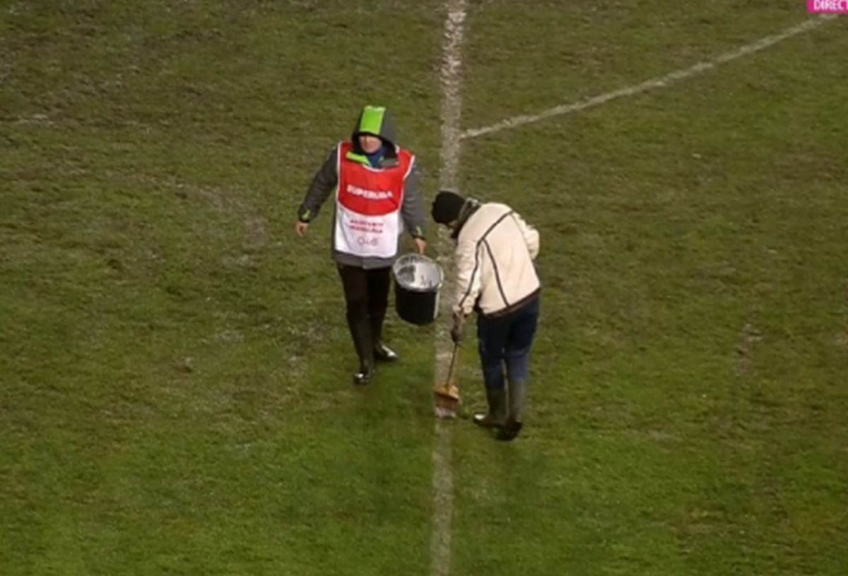 Supermocirla :) » Imagini incredibile din Petrolul - Chindia