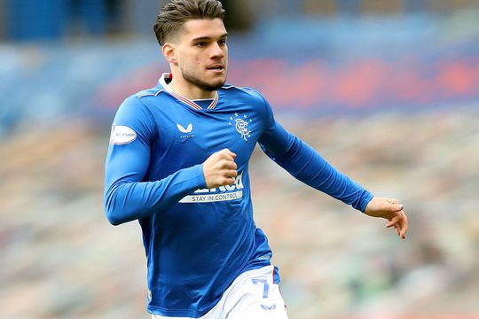 Ianis Hagi // sursă foto: Twitter @ Rangers