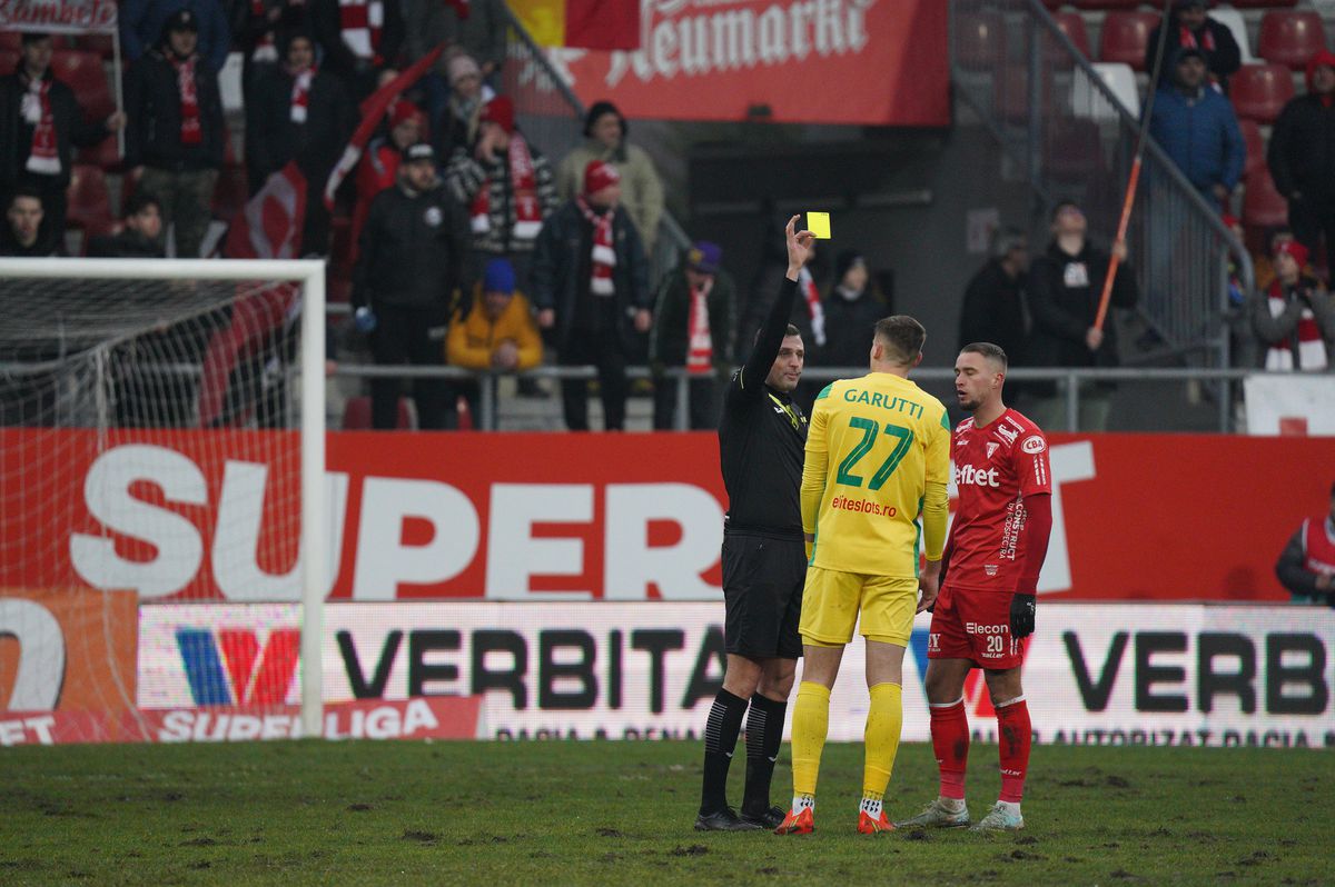 Așa, da! Gazonul de pe Arena Națională arată impecabil, cu câteva ore înainte de FCSB - Farul