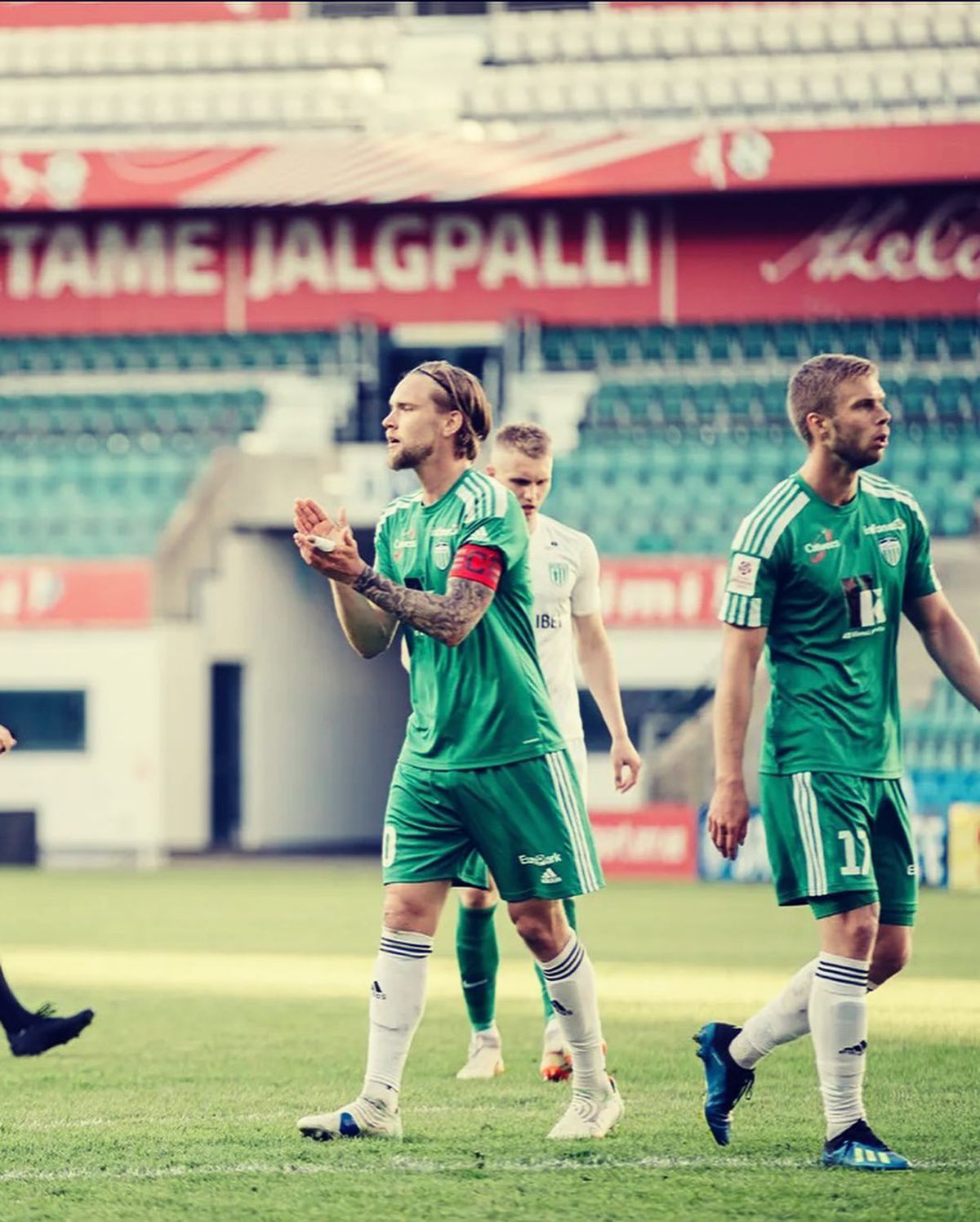 Brent Lepistu, iubitul lui Anett Kontaveit, a debutat în Liga 1: imagini spectaculoase din vacanțele celor doi