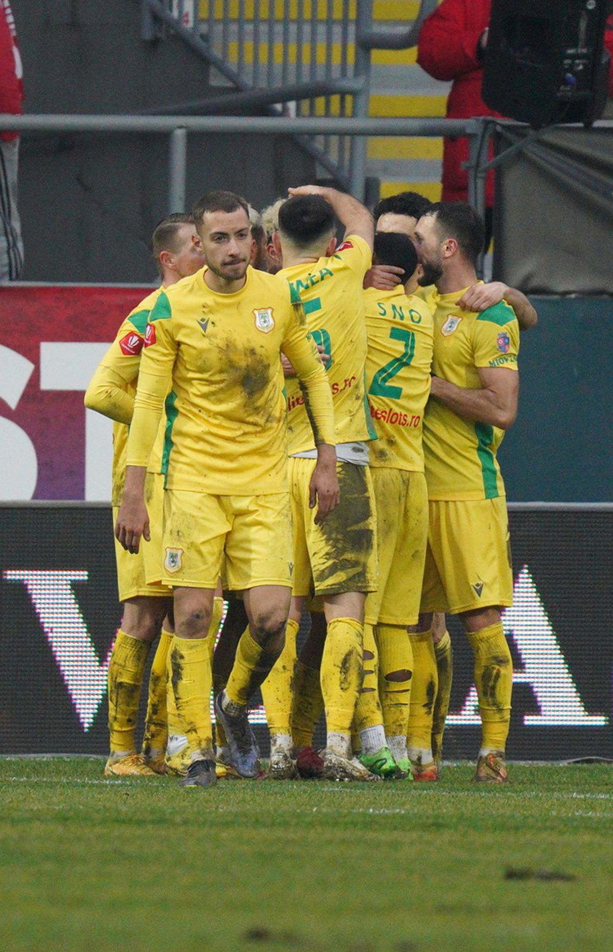 Așa, da! Gazonul de pe Arena Națională arată impecabil, cu câteva ore înainte de FCSB - Farul