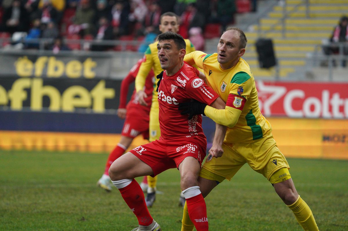 Așa, da! Gazonul de pe Arena Națională arată impecabil, cu câteva ore înainte de FCSB - Farul