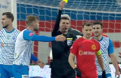 Ce prostie! Darius Olaru nu va juca în derby-ul de runda viitoare din cauza unui gest inutil + Și Craiova și-a pierdut căpitanul