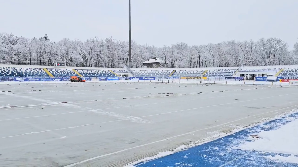 A nins la Iasi. Cum arata terenul inainte de meciul cu U Cluj