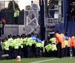 Sânge și fani pe teren! Incidente grave în Cupa Angliei » West Brom - Wolves, suspendat 34 de minute după confruntarea violentă din tribune