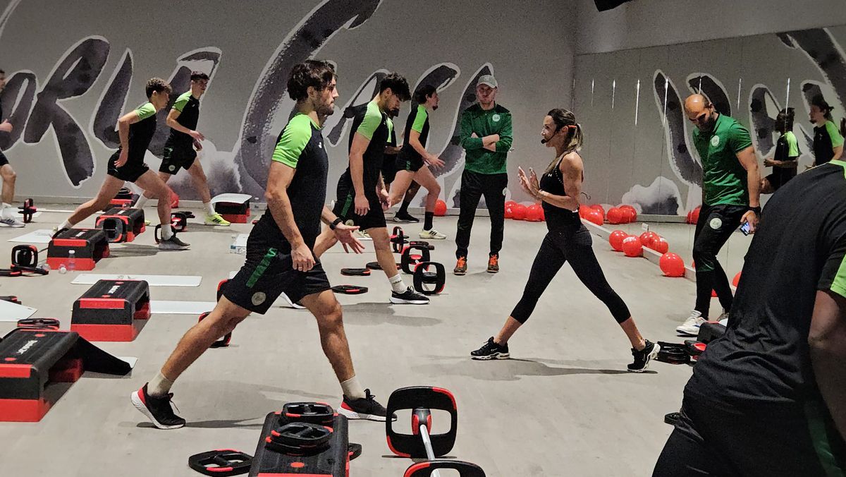 Antrenament Concordia Chiajna la deschiderea sălii World Class Cosmopolis + imagini fitness