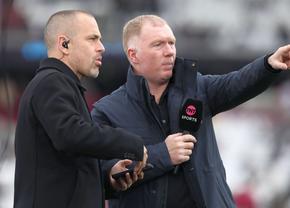 Scandalul e în toi la United » Scholes intervine violent: „Să fie interzis în vestiar!”