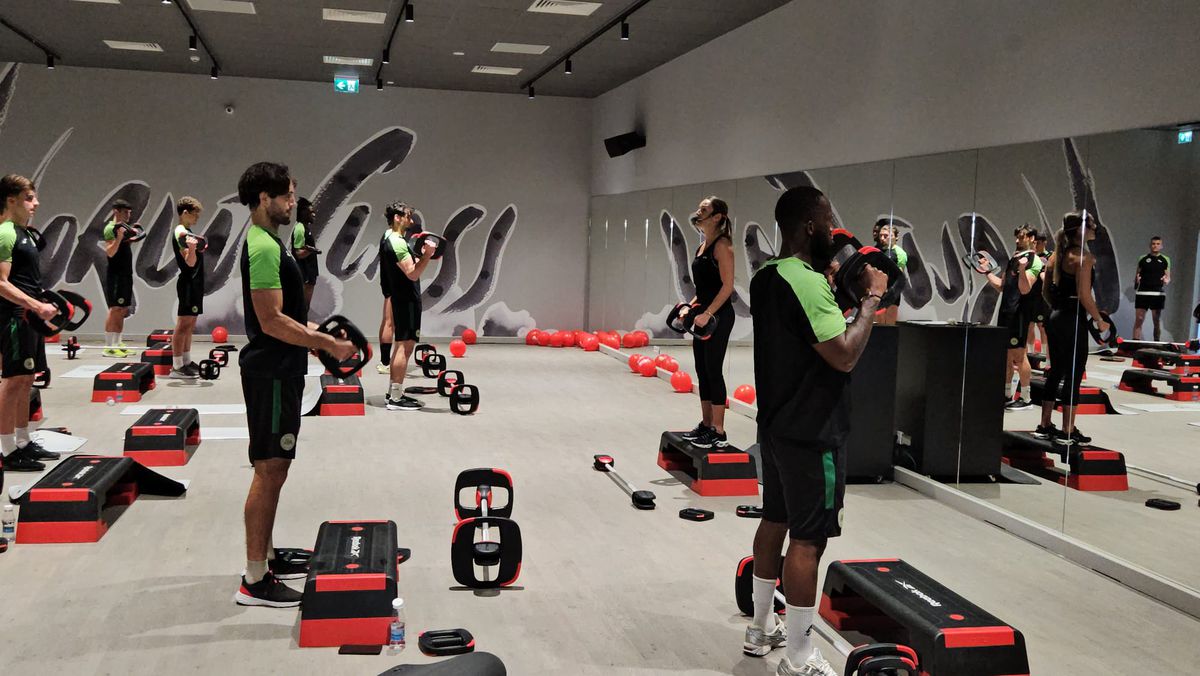 Antrenament Concordia Chiajna la deschiderea sălii World Class Cosmopolis + imagini fitness