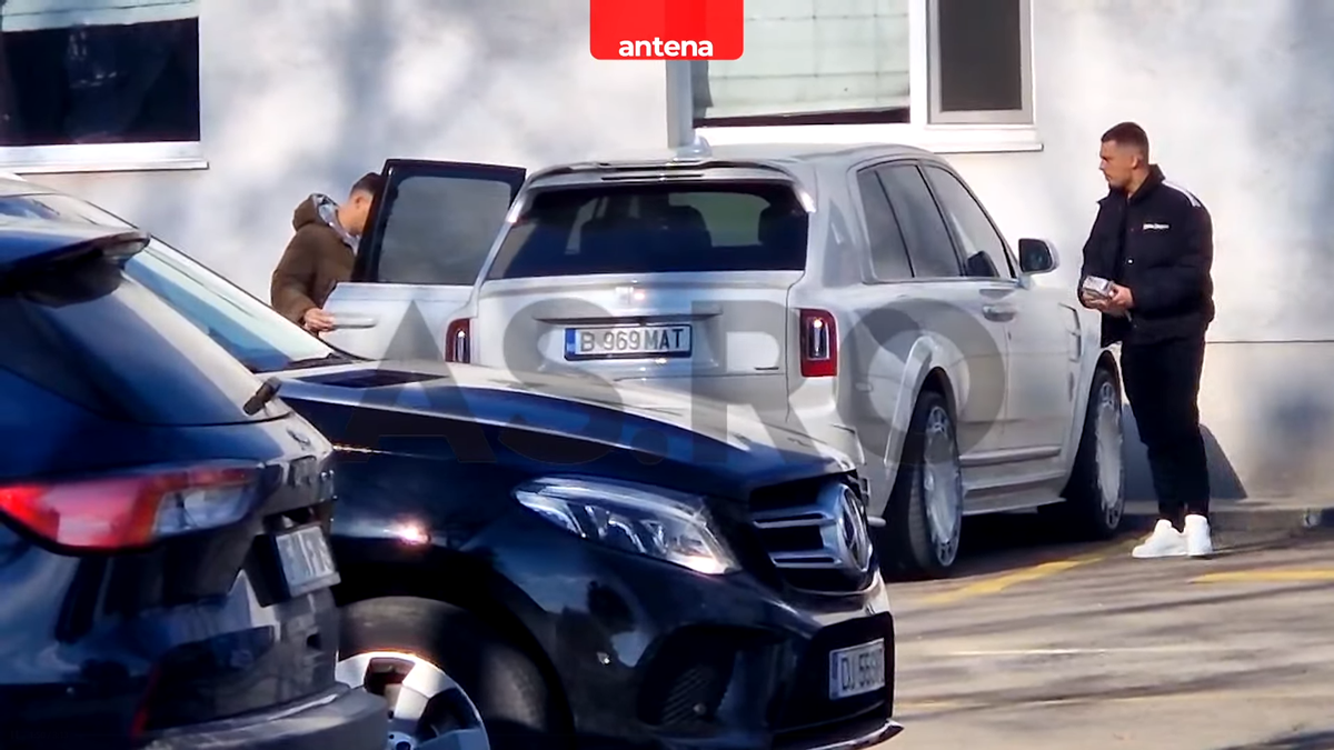 Mirel Rădoi a ajuns la Craiova! Primele imagini cu noul antrenor al oltenilor » Cine l-a întâmpinat