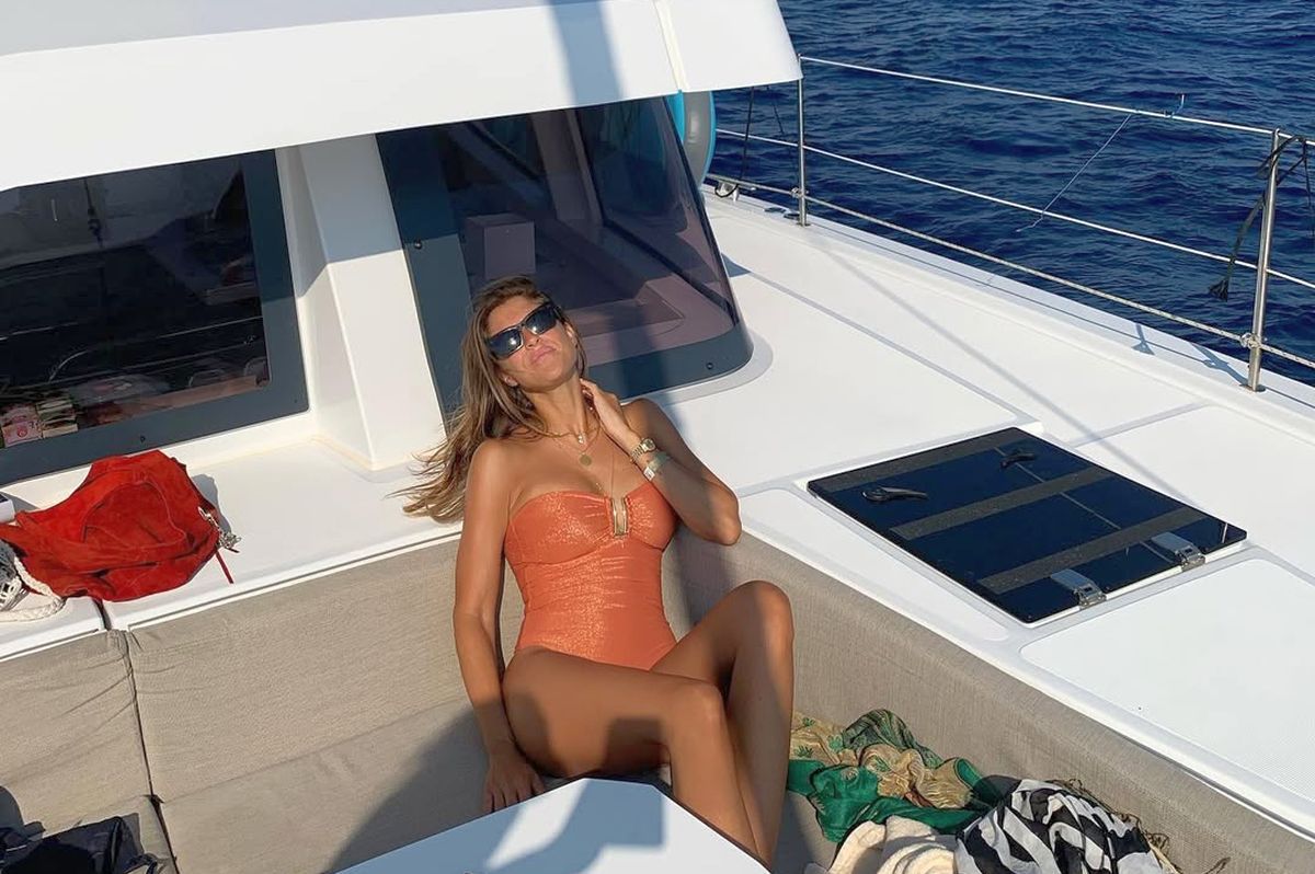 Vedeta lui Napoli și-a cerut iubita în căsătorie » Fotbalistul, avertizat: „Nu va fi ușor să fii viitorul meu soț”