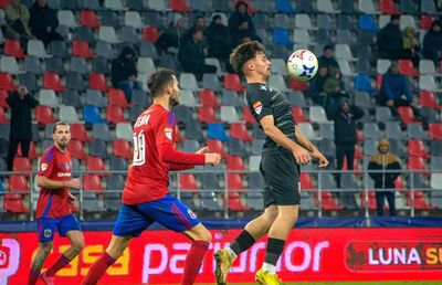 Incredibil: antrenor din Liga 2 CONCEDIAT după ce a pierdut amicalul cu o echipă de județeană!