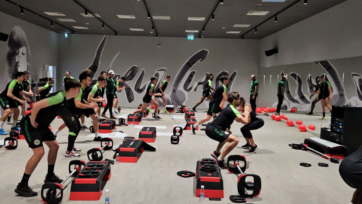 Antrenament Concordia Chiajna la deschiderea sălii World Class Cosmopolis + imagini fitness