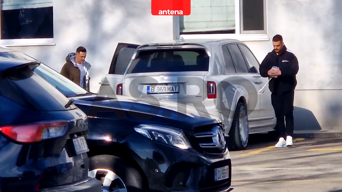 Mirel Rădoi a ajuns la Craiova! Primele imagini cu noul antrenor al oltenilor » Cine l-a întâmpinat