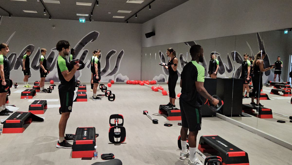 Antrenament Concordia Chiajna la deschiderea sălii World Class Cosmopolis + imagini fitness