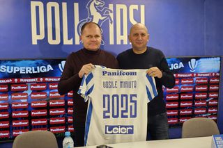 Vasile Miriuță a fost prezentat la Poli Iași: „Am avut multe oferte, dar am venit aici din două motive” » I-a pus gând rău lui Rădoi