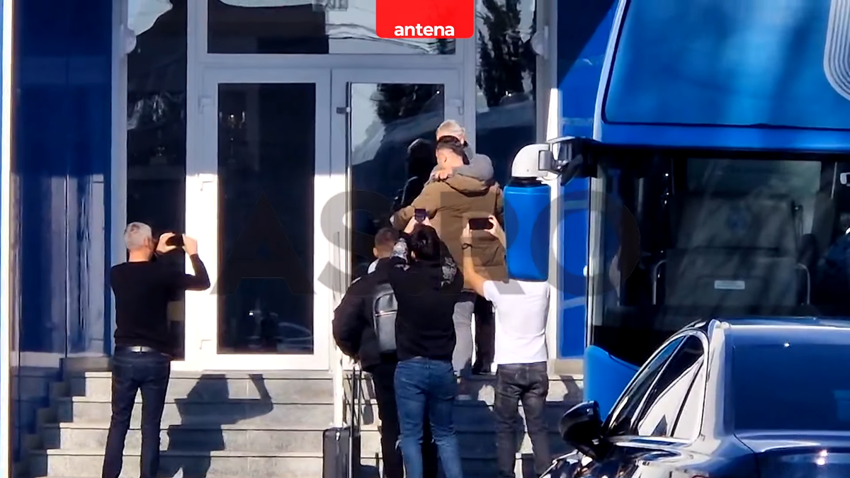 Mirel Rădoi a ajuns la Craiova! Primele imagini cu noul antrenor al oltenilor » Cine l-a întâmpinat