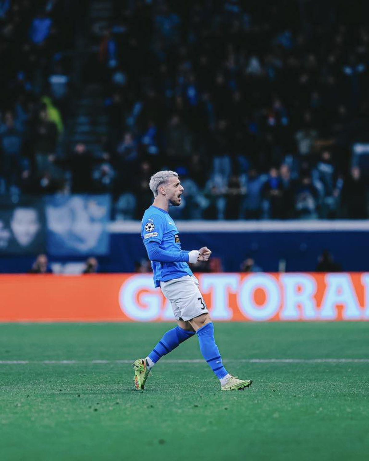 Golul serii! Vlad Dragomir a „spart gheața” în Liga Campionilor cu o „torpilă” în vinclu