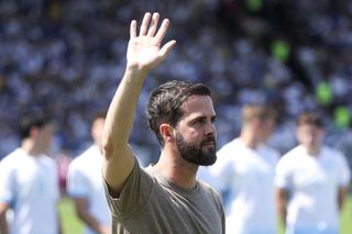 Mesaj emoționant la retragerea lui Miralem Pjanic: „Fotbalul a fost muzica mea. Pianul meu a fost terenul”