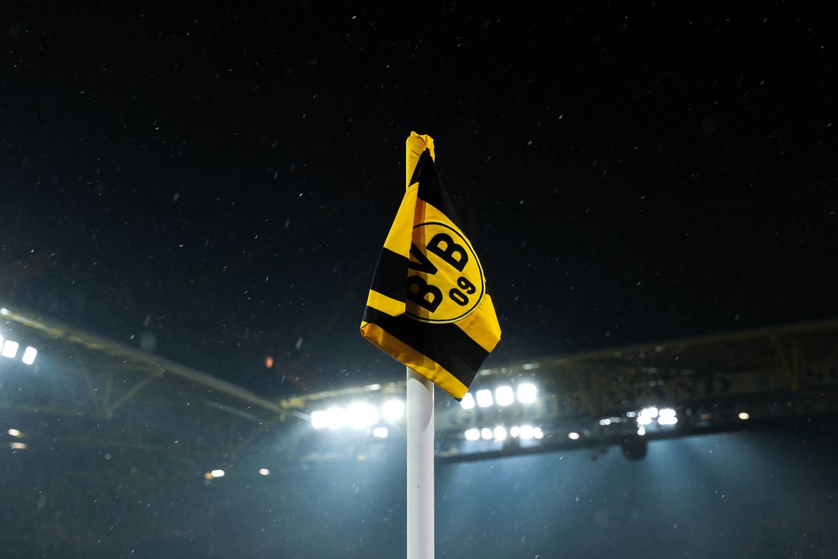 Inter Milano a spart „Zidul Galben”, dar Cristi Chivu ratează calificarea directă în „optimi”