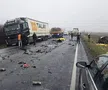 Șoferul tirului lovit în accidentul mortal din Timiș: „Am condus 1.000.000 de kilometri. N-am mai văzut așa ceva!”