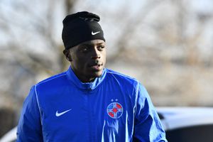 Joyskim Dawa, aproape de plecarea de la FCSB: din ce campionate este urmărit