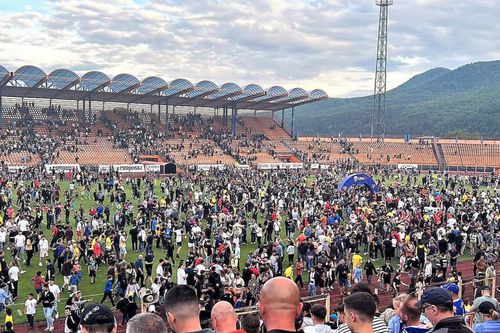 Ceahlăul Piatra Neamț a găsit soluția pentru a putea continua activitatea în Liga 2 // FOTO: Facebook