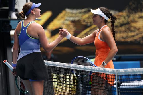 Amanda Anisimova și Jessica Pegula la Australian Open 2026 Foto: Guliver/GettyImages