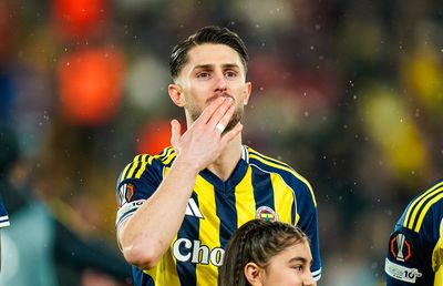 Alertă pentru FCSB » A revenit în lotul lui Fenerbahce cu o zi înaintea meciului de la București