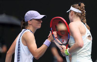 Nici anul ăsta! Iga Swiatek, eliminată în sferturile Australian Open
