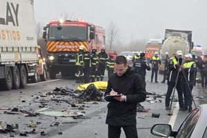 Șoferul tirului lovit în accidentul mortal din Timiș: „Am condus 1.000.000 de kilometri. N-am mai văzut așa ceva!”