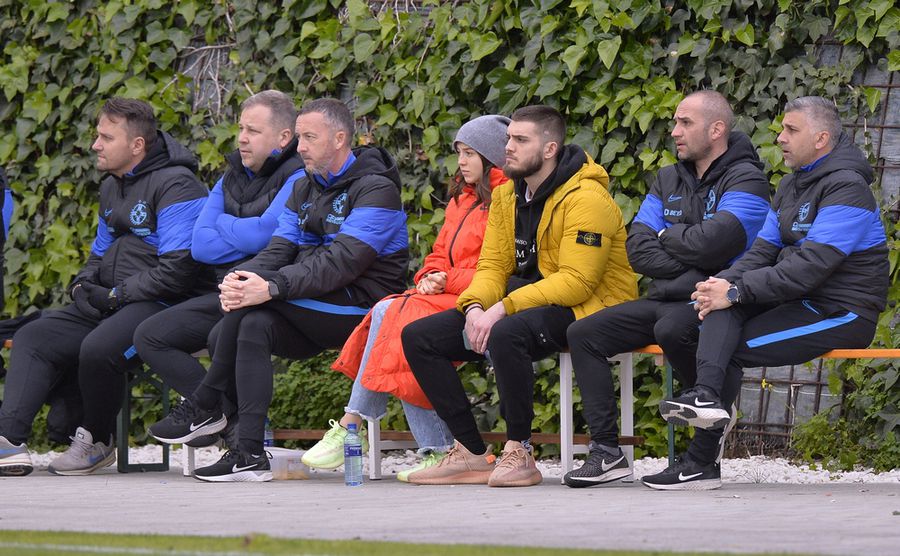 MM Stoica virusează FCSB! Revenirea managerului a prăbușit echipa lui Becali și Vintilă