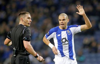 Istvan Kovacs, criticat dur în Portugalia: „Un român cu nume de ceh! N-a fost imparţial şi a condus slab”