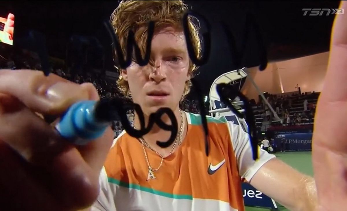 Mesajul „Opriți războiul” a fost înlocuit » Ce apare acum pe grafica televiziunii la meciurile din La Liga