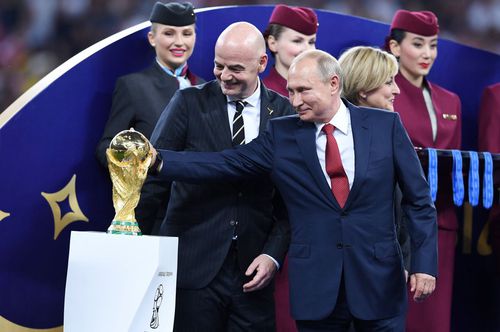 Președintele FIFA, Gianni Infantino, și Vladimir Putin
Foto: Imago