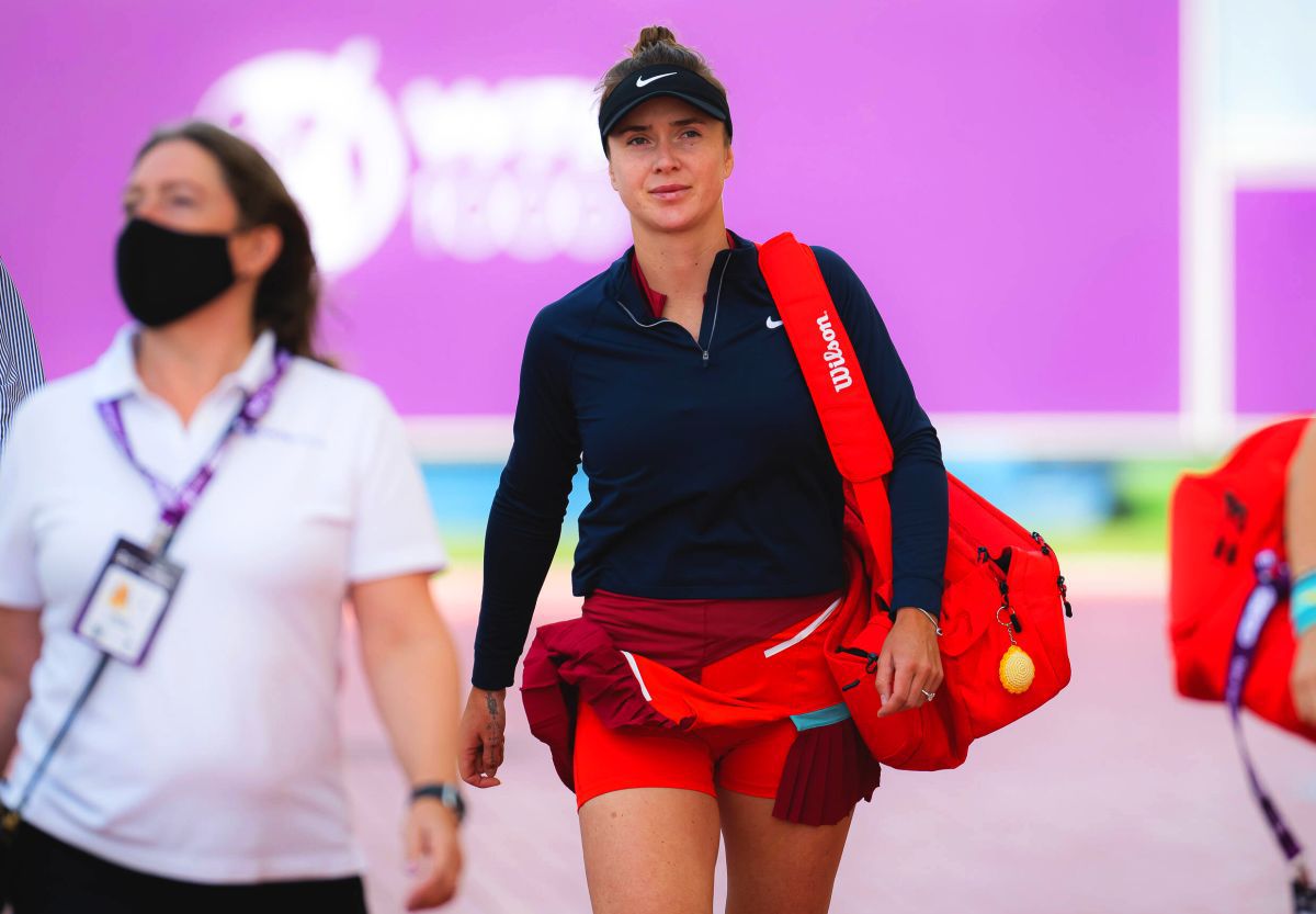 Gest incredibil! Elina Svitolina s-a dus pe frontul din Harkov și s-a pozat cu automatul, în tranșee: „Mă întrebați unde îmi găsesc motivația?!”