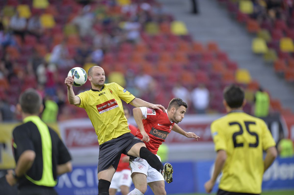 Rezultate Liga 3 » 6 lucruri interesante din prima etapă de play-off și play-out: CS Dinamo a început goana după promovare + speranțele Vlad Mihalcea și Raphael Stănescu au marcat pentru echipele lor