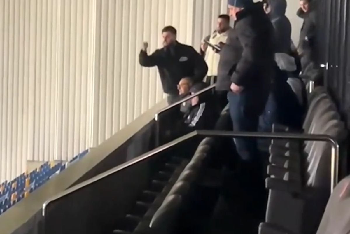 Apariția și scandalul » Mititelu jr. s-a răfuit și cu „pensionarii de la Târgoviște”: „N-am fost primiți nicăieri atât de ostil”